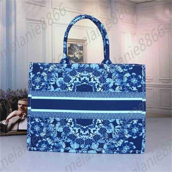 

shopping bags large capacity tote package handbag men travel pouch women organizer cosmetic handbags famous classical toiletry fashion