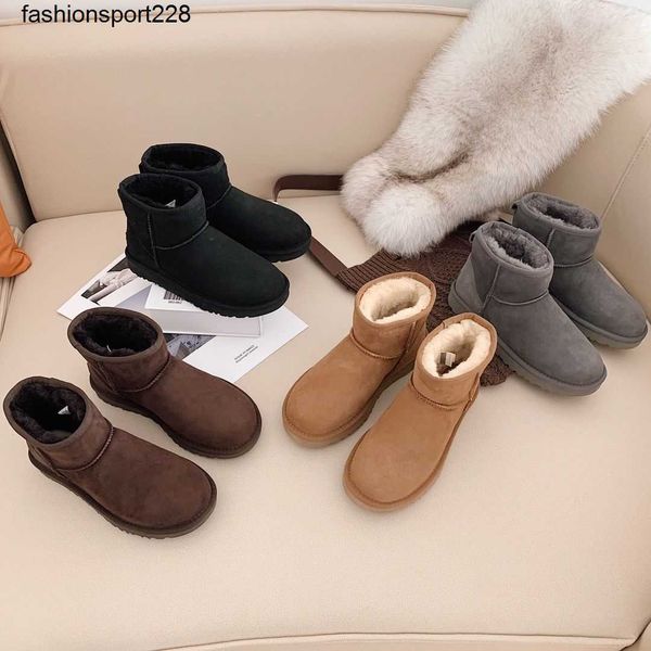 

designer boots winter new sheepskin wool integrated anti slip warm short snow boots, Black