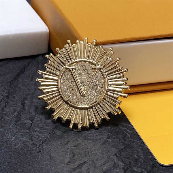 

designer women men luxury brand letter brooch pearl crystal jewelry brooch charm gold pin wedding christmas party gift accessories, Gray