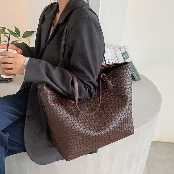 

venetas arco bag bottegas tote women's bag 2022 new fashion autumn winter black versatile shoulder large capacity class commuting tot