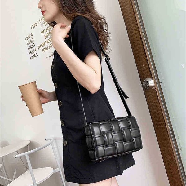 

designer luxury womens bags bottegas handbag fashion shoulder dupes nylon venetas large capacity totes leather crossbody bag versatile mini