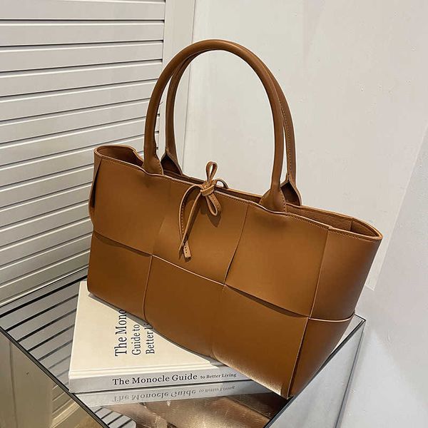 

arco tote bag botte botte bag venearco tote dongguan luggage and leather factory high texture women's autumn new versatile woven large