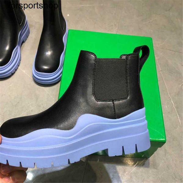 

designer boots mona same jw botega thick soled chelsea boots women new style chimney versatile middle martin boot short booties, Black