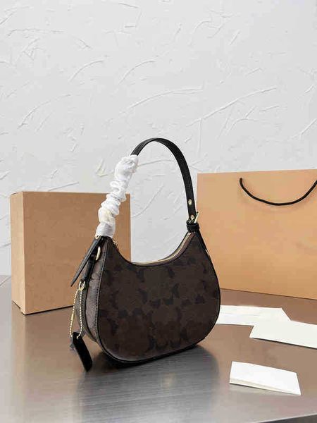 

designer luxury women bag coaoh handbag fashion inclined shoulder bags versatile purses coich totes large capacity saddle coacl wallet 5a51n