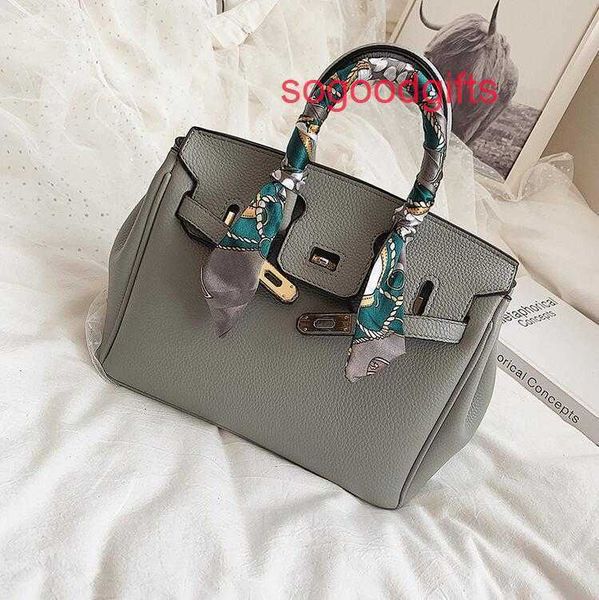 

designer bags herme luxury genuine leather women's single shoulder handbags 2022 new bag women's silk scarf portable fashion tide