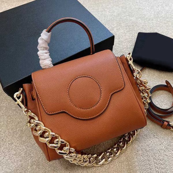 

designers bags luxurys vers women handbag shoulder fashion chain lady wallet leisure tote bag versatile hand 6 colors style