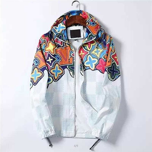 

2023 new designer mens jacket spring and autumn windrunner tee fashion hooded sports windbreaker casual zipper jackets clothing tech fleece, Black;brown