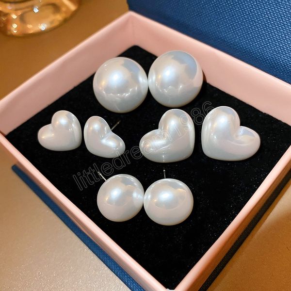 

white heart-shaped ball-shaped pearl stud earring classic 925 silver needle piercing earrings alloy accessories for girls, Golden;silver