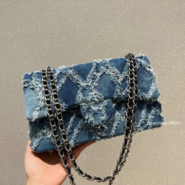 

new designer luxury women's bag autumn and winter bag one shoulder messenger classic sweet fashion original chain large oxford cloth ha
