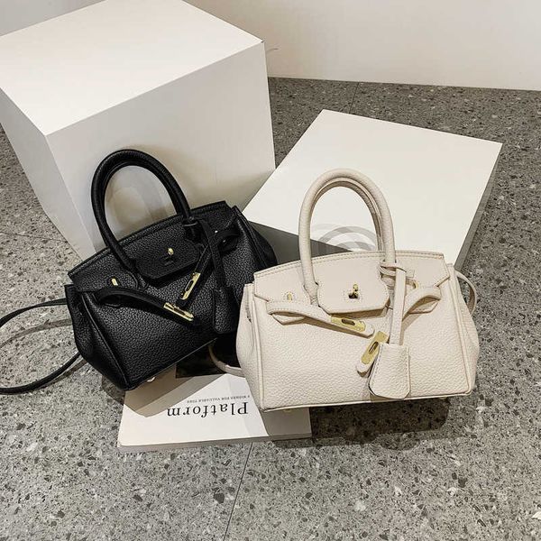 

birkins bags luxurys designer herme large capacity versatile buckle one shoulder crossbody women s 2022 new korean fashion casual solid colo