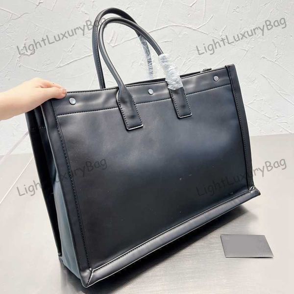 

5a high capacity light luxury shoulder bag designer leather wallet atmosphere handbag for men women classic famous brand shopping purses2202