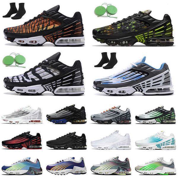 

tn 3 turned plus 2 shoes woman sports laser blue graphic prints radiant red smoke grey obsidian graphy pack obsidian men trainers jordon nks, Black