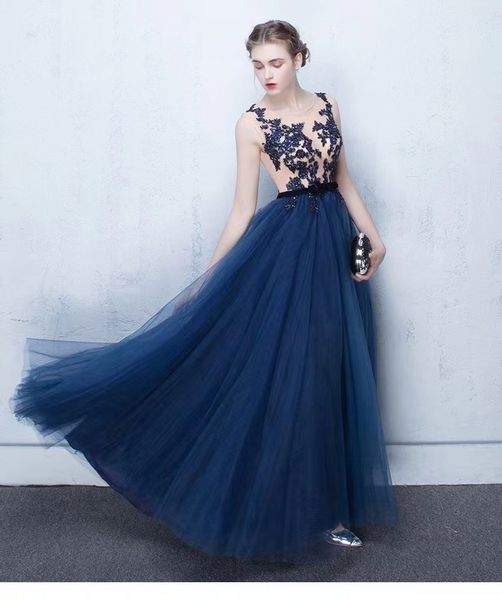

mother of the bride dresses exquisite with beaded lace sconces round neck a-line floor length prom dress new collection, Black;red