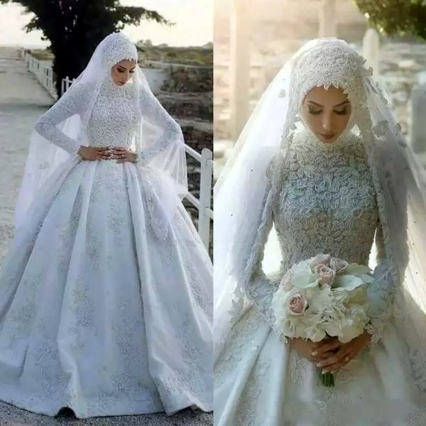 

modest muslim wedding dress long sleeves 2023 lace appliqued beaded high neck islamic arabic dubai satin bridal ball gown vestidos de novia, White