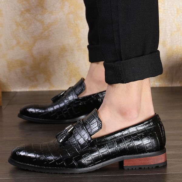 

luxury crocodile oxford shoes pointed toe one stirrup vintage tassel men's fashion formal casual shoes business shoes multi sizes 38-47, Black