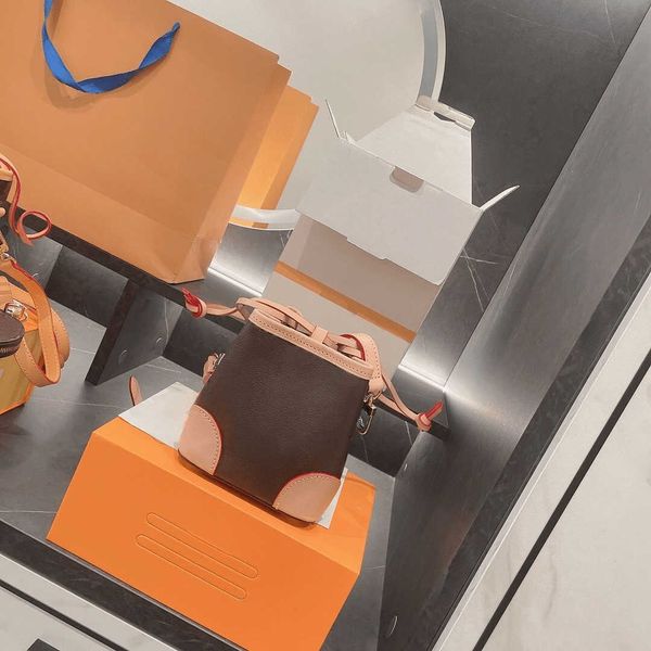 

louisity designer luxury bag louiss handbags the totes bags for womens crossbody handbag loulou lvs shoulder pursest louiseity 1 viutonity 7