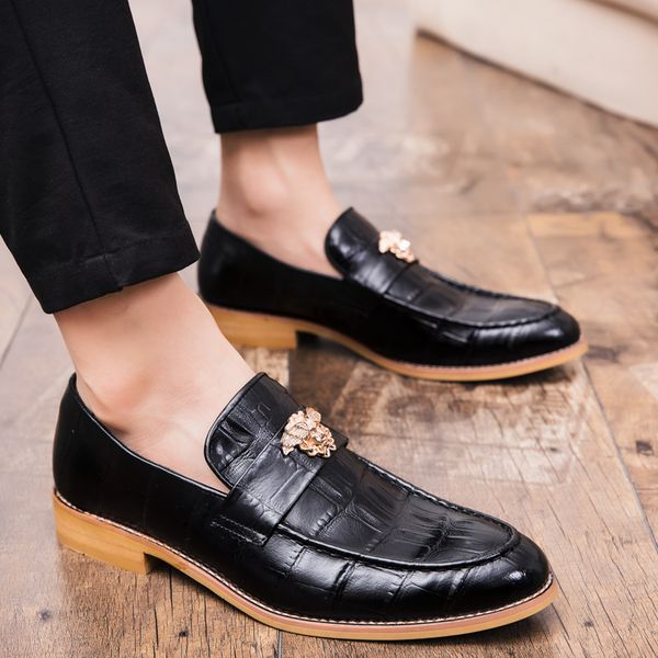 

crocodile oxford shoes pointed toe one stirrup vintage luxury metal buckle tassel men's fashion formal casual shoes business shoes larg, Black
