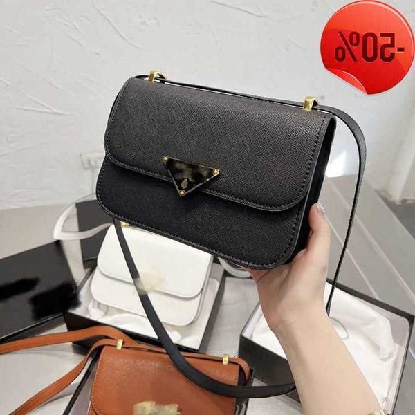 

designer bag 2022 new p family cow leather single shoulder msenger bag armpit fashion classic casual women's postman small square facto