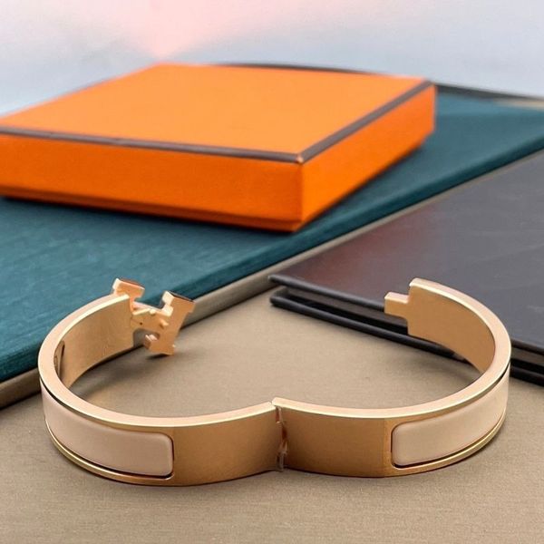 

designer h letter bangle luxury brand enamel bracelets men and women fashion bracelets everyday accessories party wedding valentine's d, Black