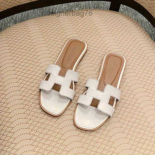 

slippers shoes sandals women designer oran hermee slipppergenuine women's summer wear 2022 flat bottomed travel holiday beach shoes sea, Black