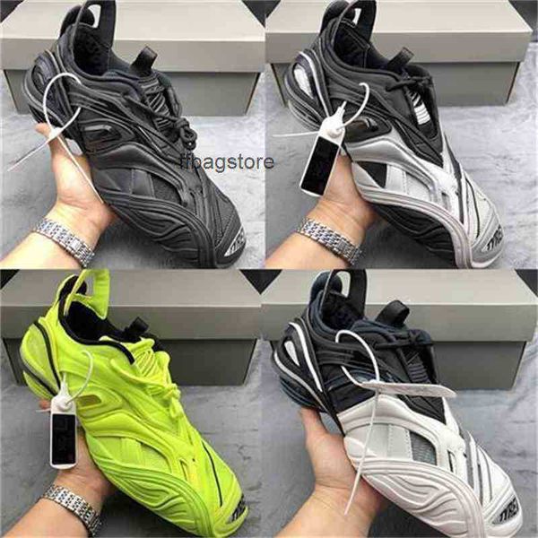 

designer balencaigass fashion casual shoes roller skates paris ahigo's daddy same five generation tyrex color blocking