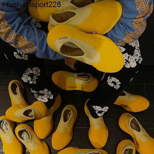 

designer sneakers running shoes knitted shoe men women runner sulfur new type banana shoe fashion sneakers, Black