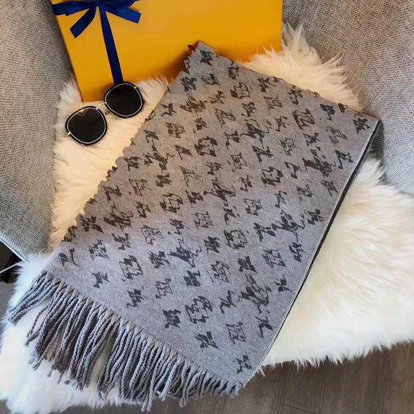 

22s scarf luxury designer scarf men women knitted scarfs warm and fashionable in winter suitable for social gatherings, Blue;gray