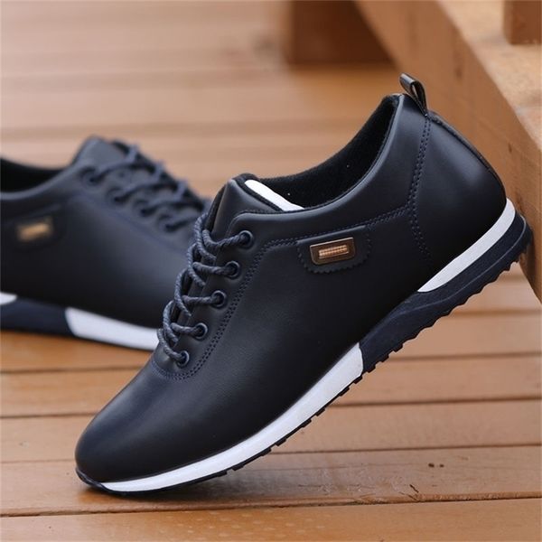 

dress shoes fashion loafers walking footwear tenis feminino outdoor breathable sneakers men's pu leather business casual for male fgb 2, Black