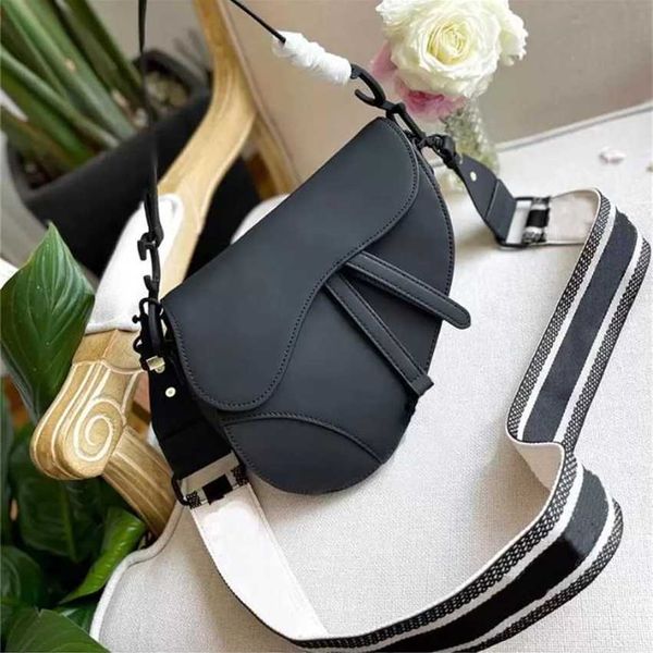 

20% off 2023 designer bag women metallic classic clutch pretty
