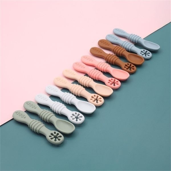 

baby bottles# meal spoon set food grade silicone sticky children soup fruit color training 221006