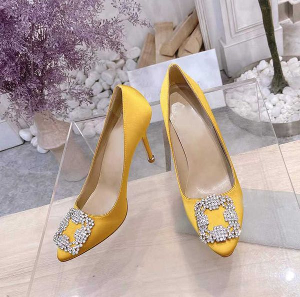 

pumps shoes women 's dress shoe boat shoes factory footwear crystal-embellished buckle stain yellow 10cm satin luxury designers evening, Black