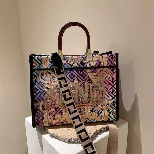 

20% off 2023 designer bag golden fox big graffiti colored print