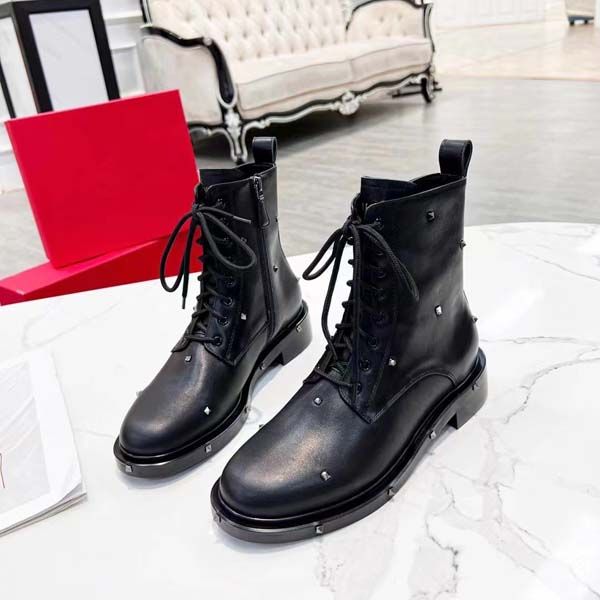 

luxury women boots genuine leather thick bottom rivets boot platform autumn and winter shoes size 35-42 with box, Black
