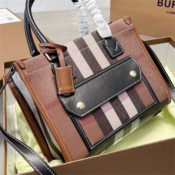 

burbrerys crossbody handbags bags burbrery luxuries designers women bag purses totes designer woman handbag shoulder wallets blmd