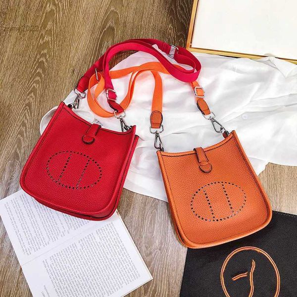 

fashion small bag female shoulder hh bags 2022 new hollow h letter single sweet envelope korean single messenger bag