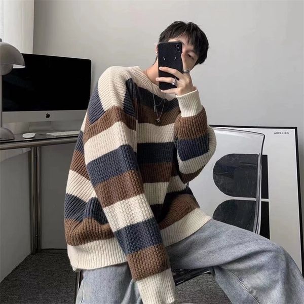 

mens sweaters japan style striped sweater male oneck pullovers sweater for men loose casual sweater oversize knitted couple outfit korea 221, White;black