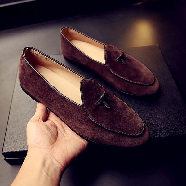 

gentleman handmade shoes british suede leather summer loafes casual mens moccasins male tassel comfortable driving flats zapatos hombre, Red;white