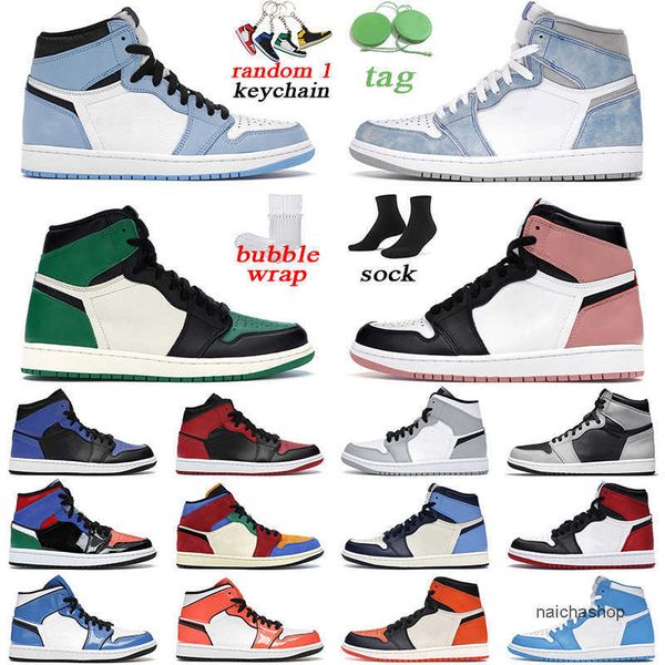 

jumpman 1 mid men women 1s basketball shoes university blue hyper royal pine green outdoor mens trainer sports sneakers jordon jordens, Black