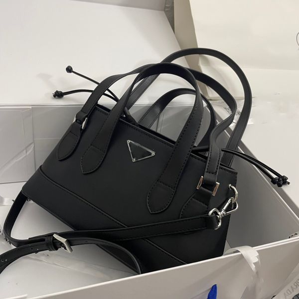 

designer brands luxury shoulder bags retro leather women's new handbags fashion multifunctional large capacity used bags