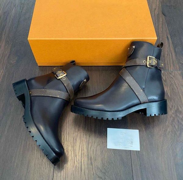 

luxury saint germain women ankle boots black ladies martin boot kelly buckles chunky heels black calf leather knight booty party wedding dre