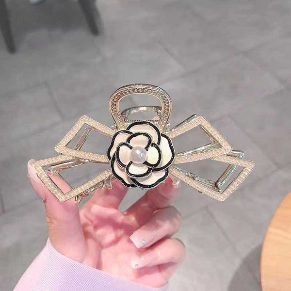

hair shark clips south korea's new camellia flower clip large pearl bowknot, Golden;silver
