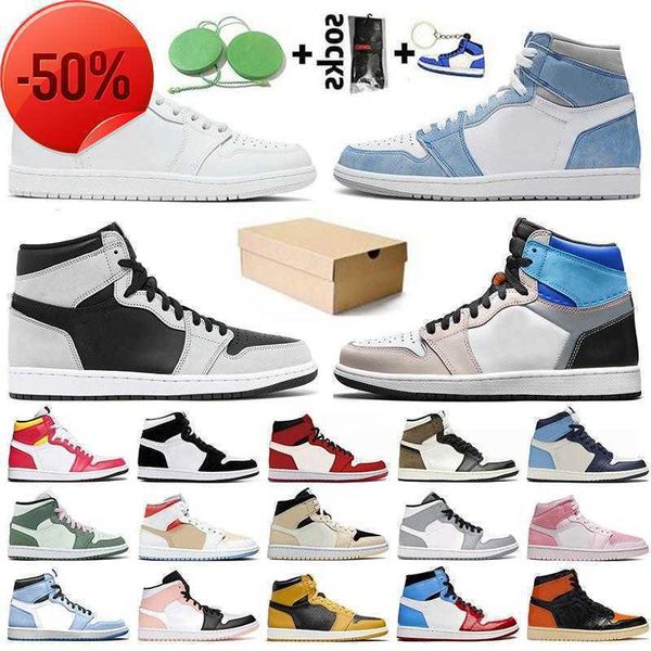 

2022 jumpman 1 men basketball shoes 1s mens og hyper royal neutral grey prototype shadow obsidian dark mocha women twist pine green trainers