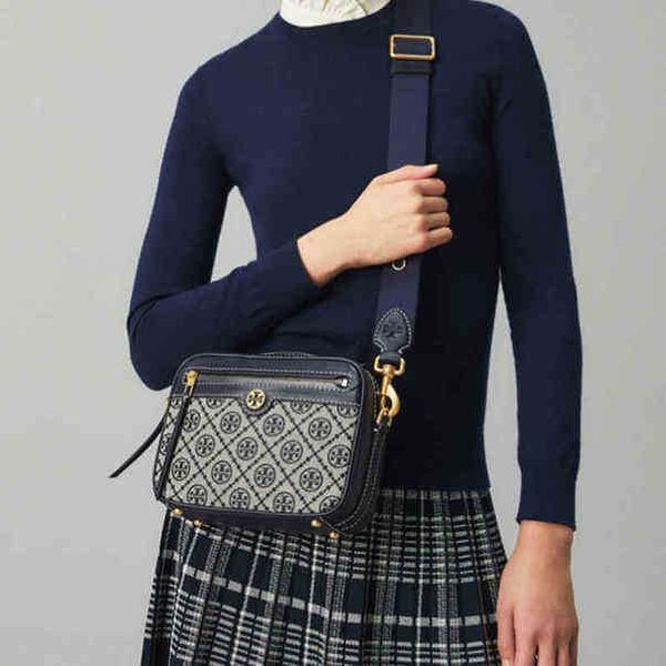 

torysburchs womens bags handbag commuter small square jacquard camera