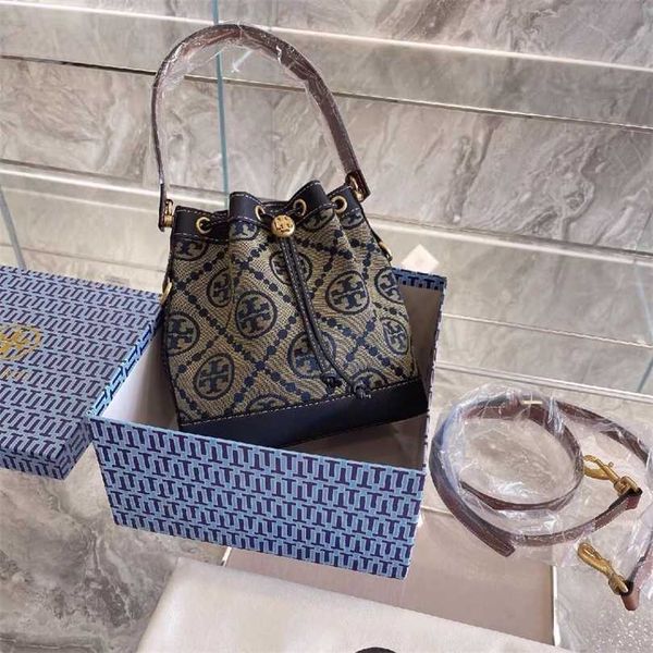 

2023 classic style shoulder bags women's bags can be customized and mixed batches miller old drawstring blue flower portable bucket