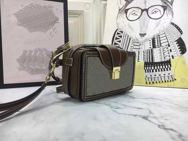 

highh qualityy fashion luxurys shoulder bag onthego medium tote women designers handbags by the pool monograms embossing messenger designer8, Red;black