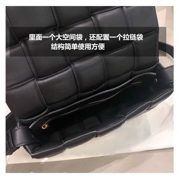 

designer bottegas handbags venetas bag women new pillow leather small square tofu womens one shoulder cross net red anna nkss