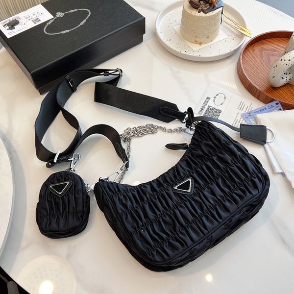 

men's women's new three in one shoulder bag personality designer fashion underarm bag luxury chain pleated crossbody handbag 179