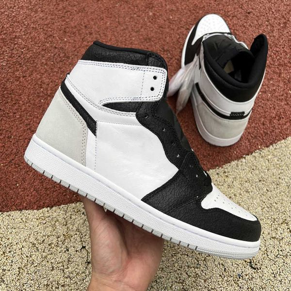 

basketball shoes sneakers trainers jumpman 1 high sport quality black white blasting crack hyper royal outdoor fashion high og 1 bred patent