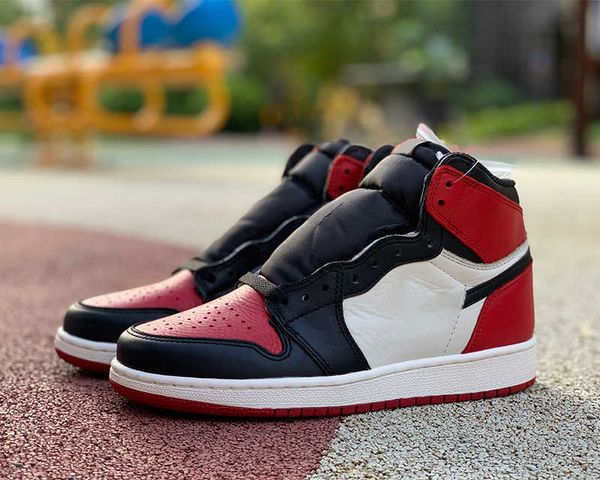 

casual shoes basketball trainers sports sneakers chicago black toe university red white calf leather outdoor leisure high og 1 1s jumpman is