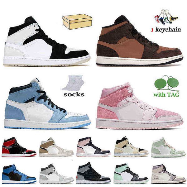 

with box socks 2022 new outdoor shoes jumpman 1 1s diamond shorts mid dark chocolate university blue digital pink armory air og designer sho, Black